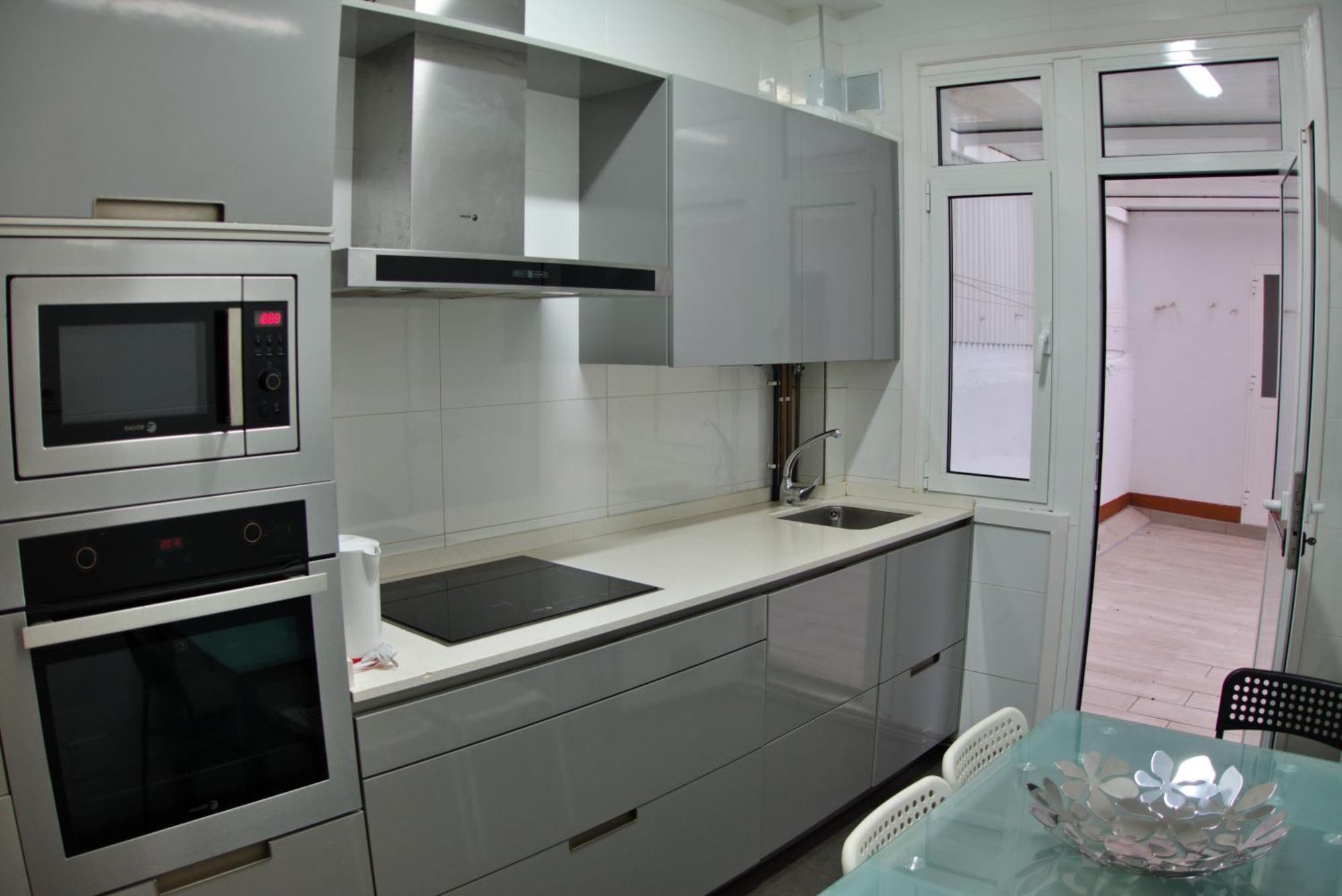 Amplio Y Centrico Piso Con Patio. Apartment Ла Коруня Екстериор снимка
