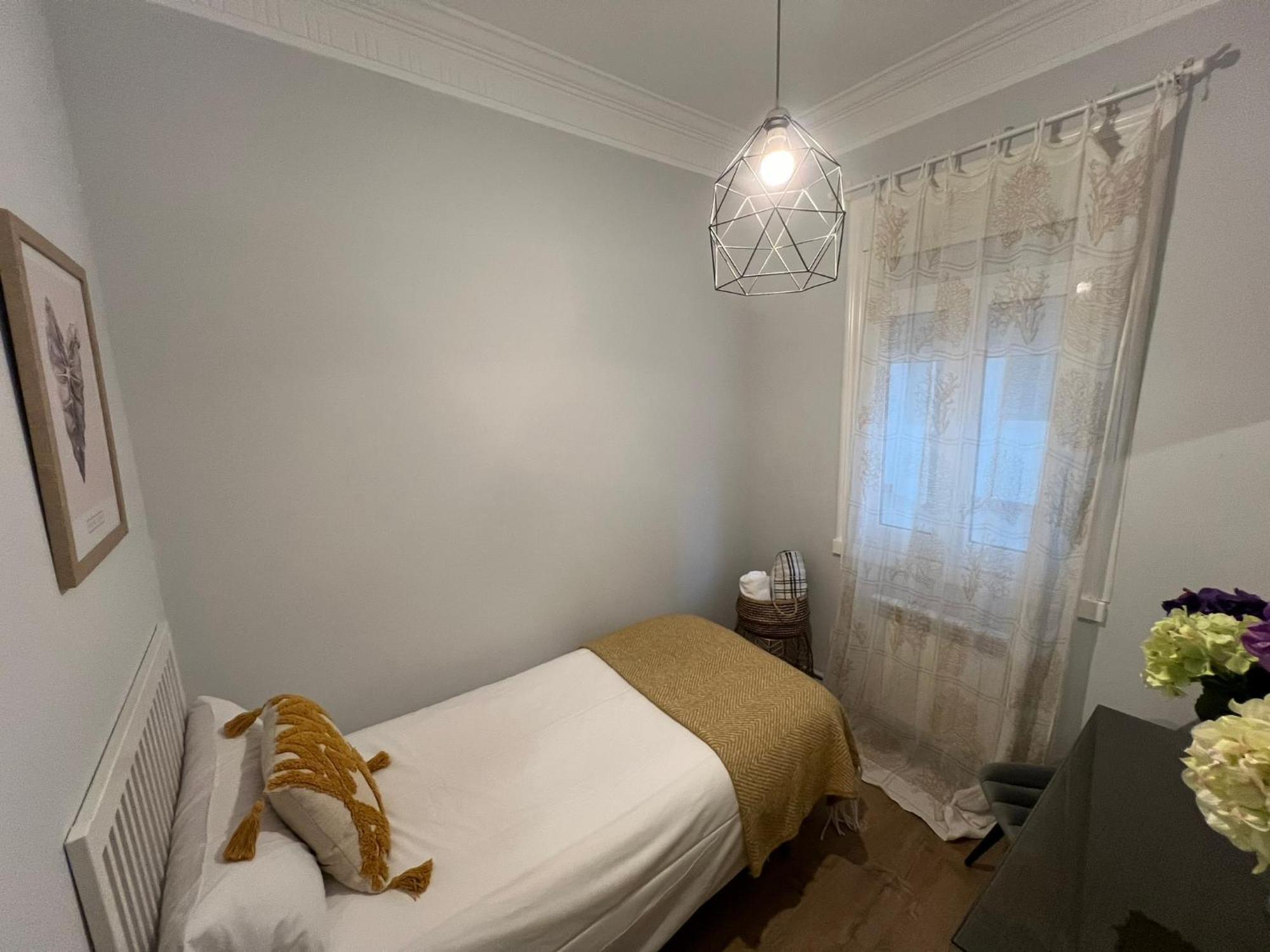 Amplio Y Centrico Piso Con Patio. Apartment Ла Коруня Екстериор снимка